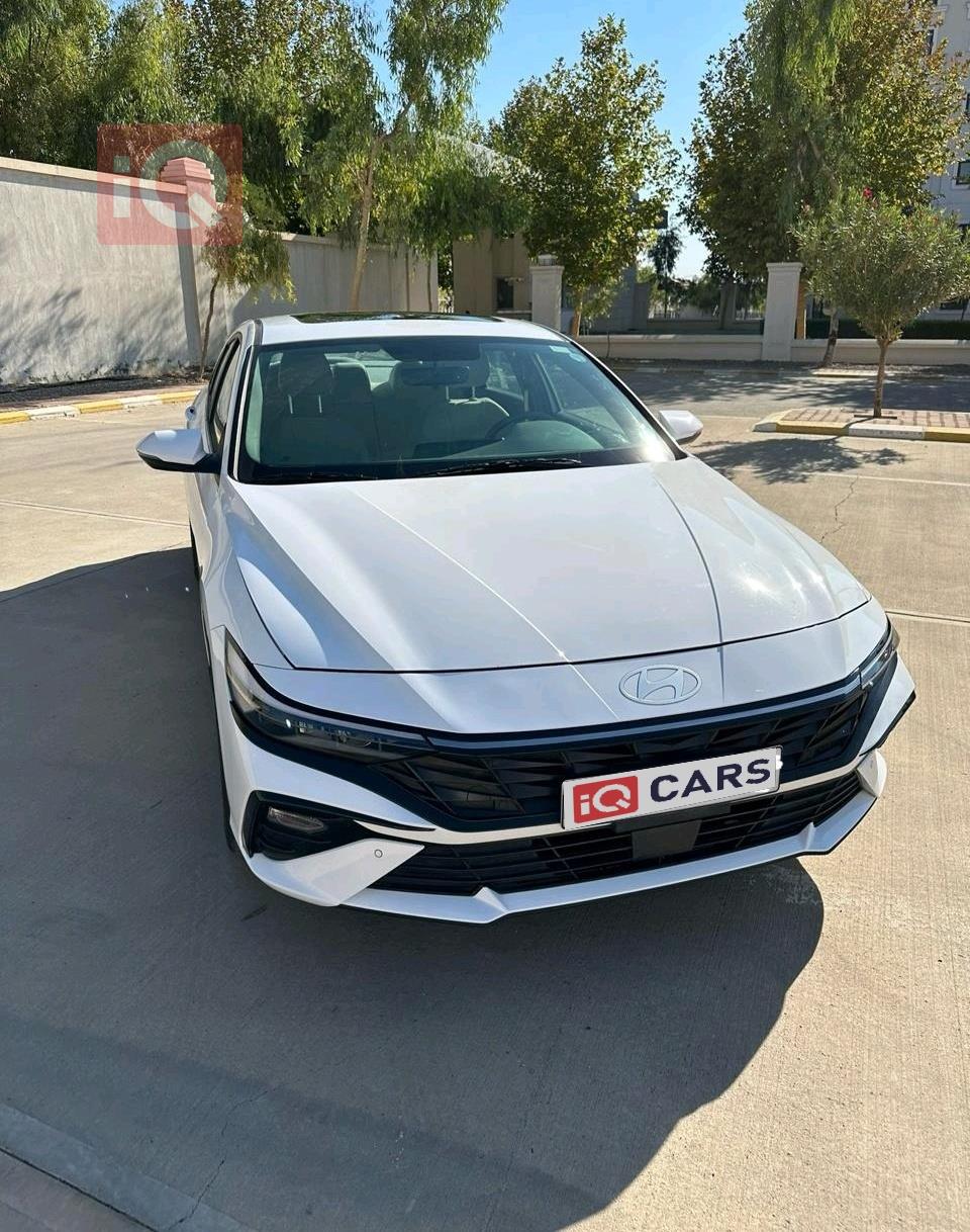 هيونداي النترا
